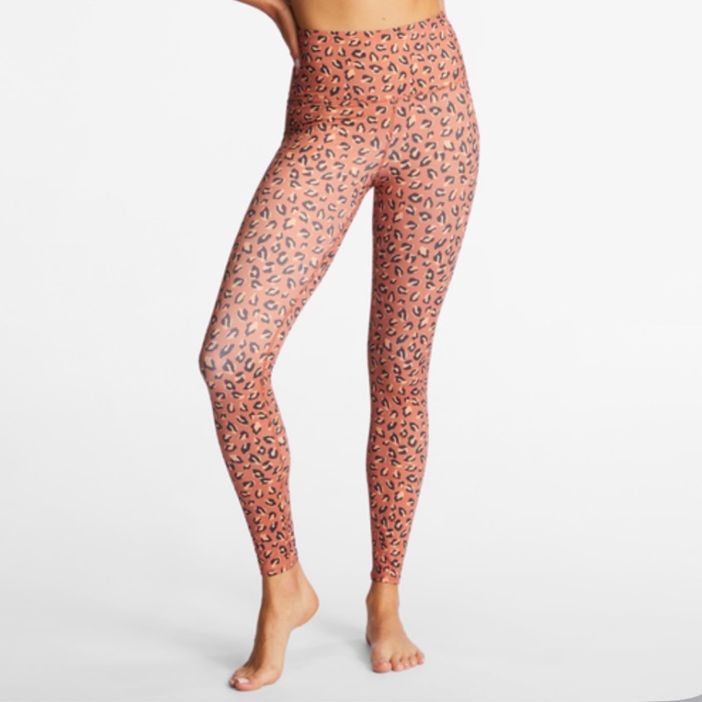NWOT Billabong Women's Adventure Leopard Print Leggings Sz S